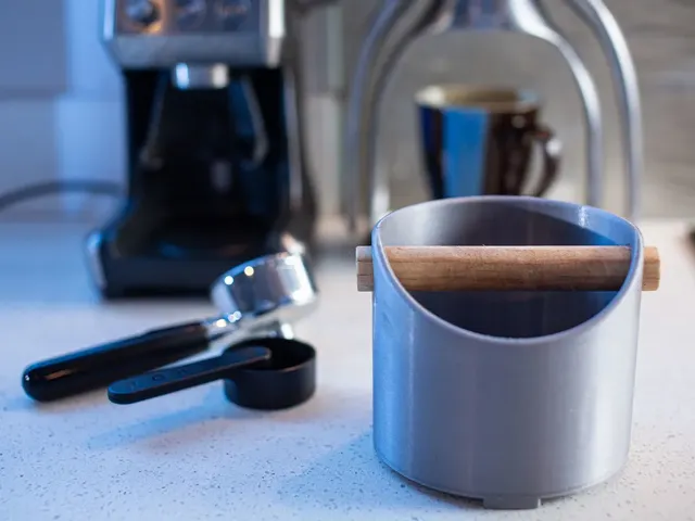 Espresso knock box (20mm dowel)