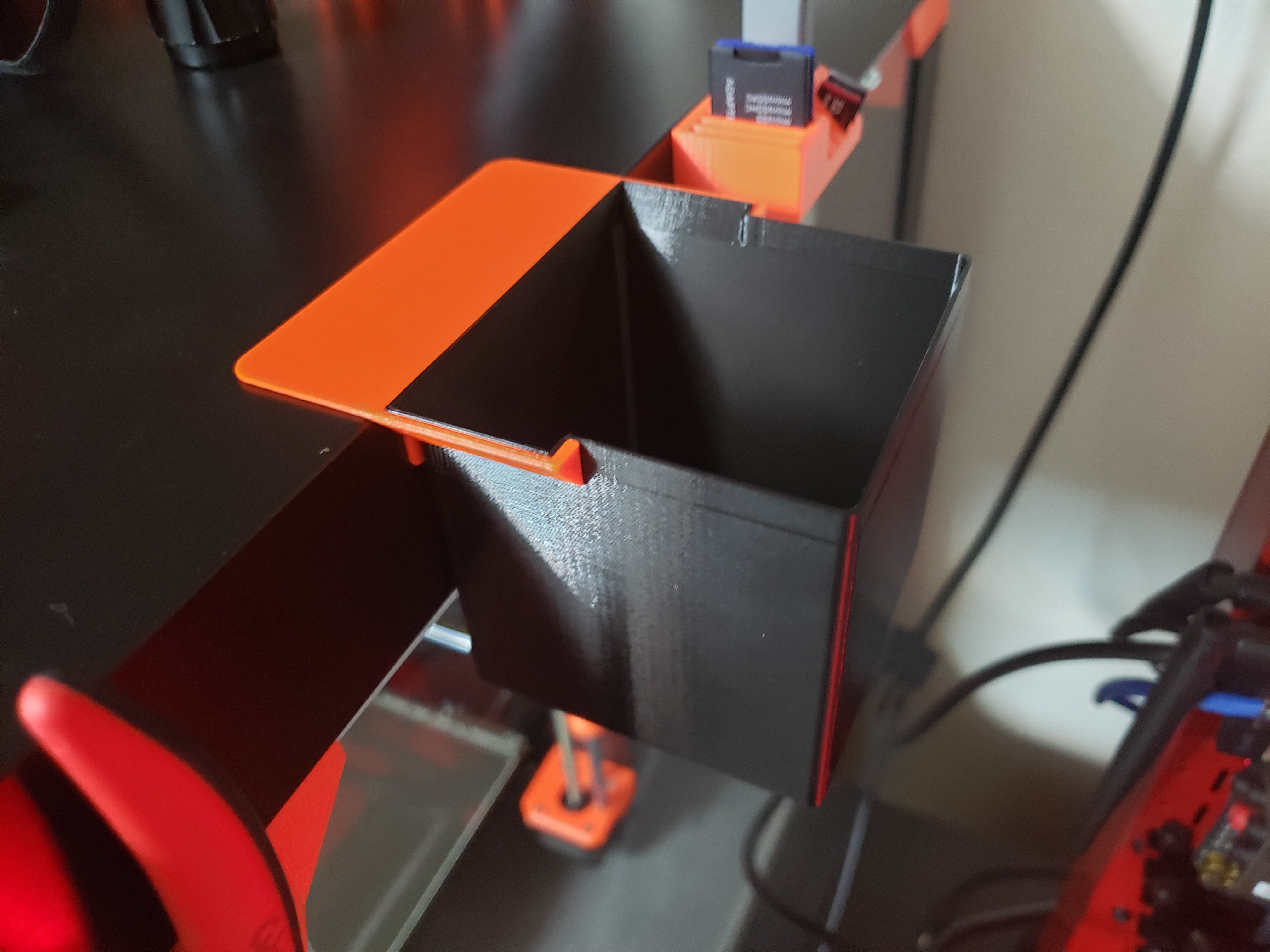 Scrap Bin for Lack