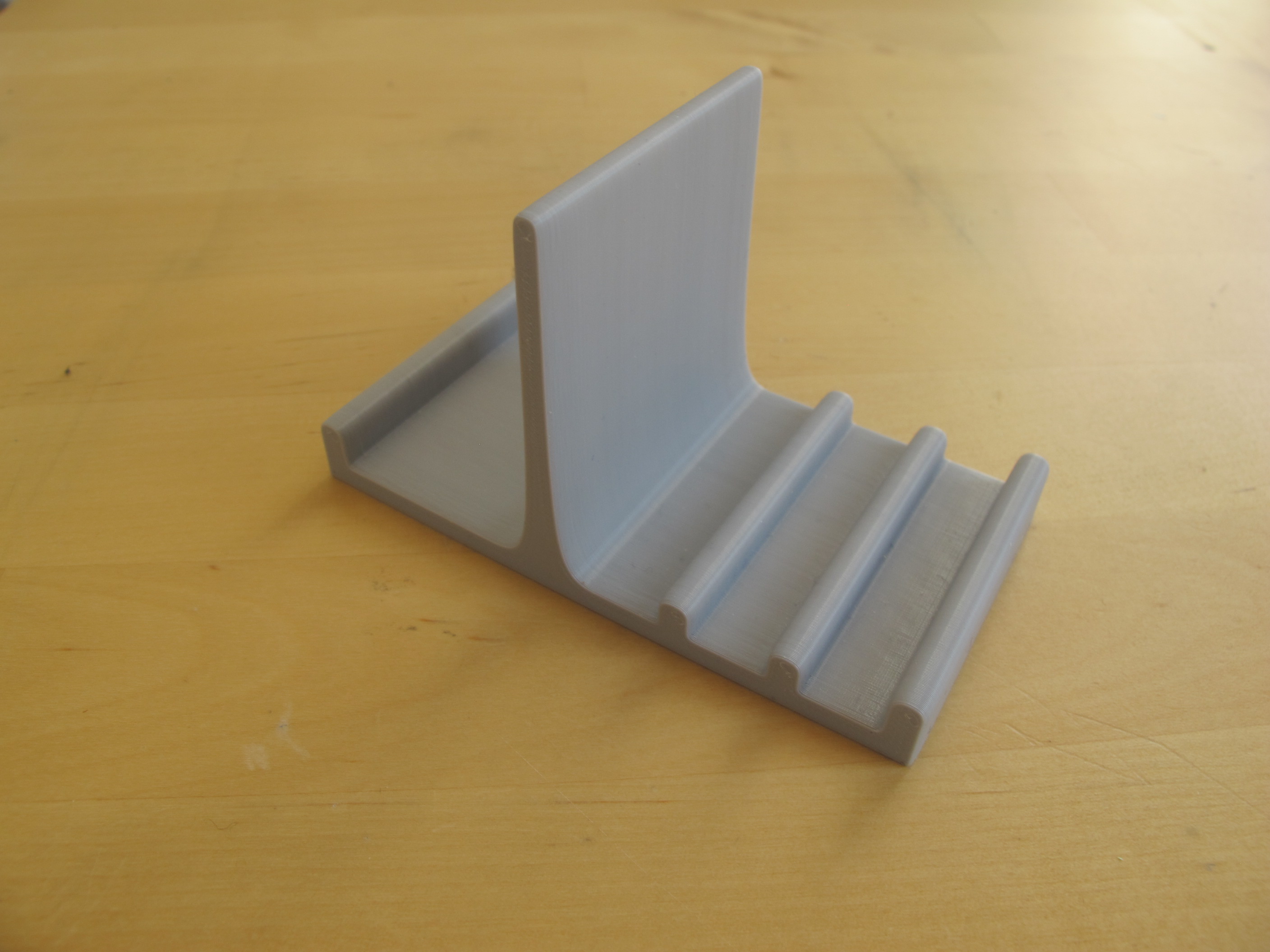Phone/Tablet stand