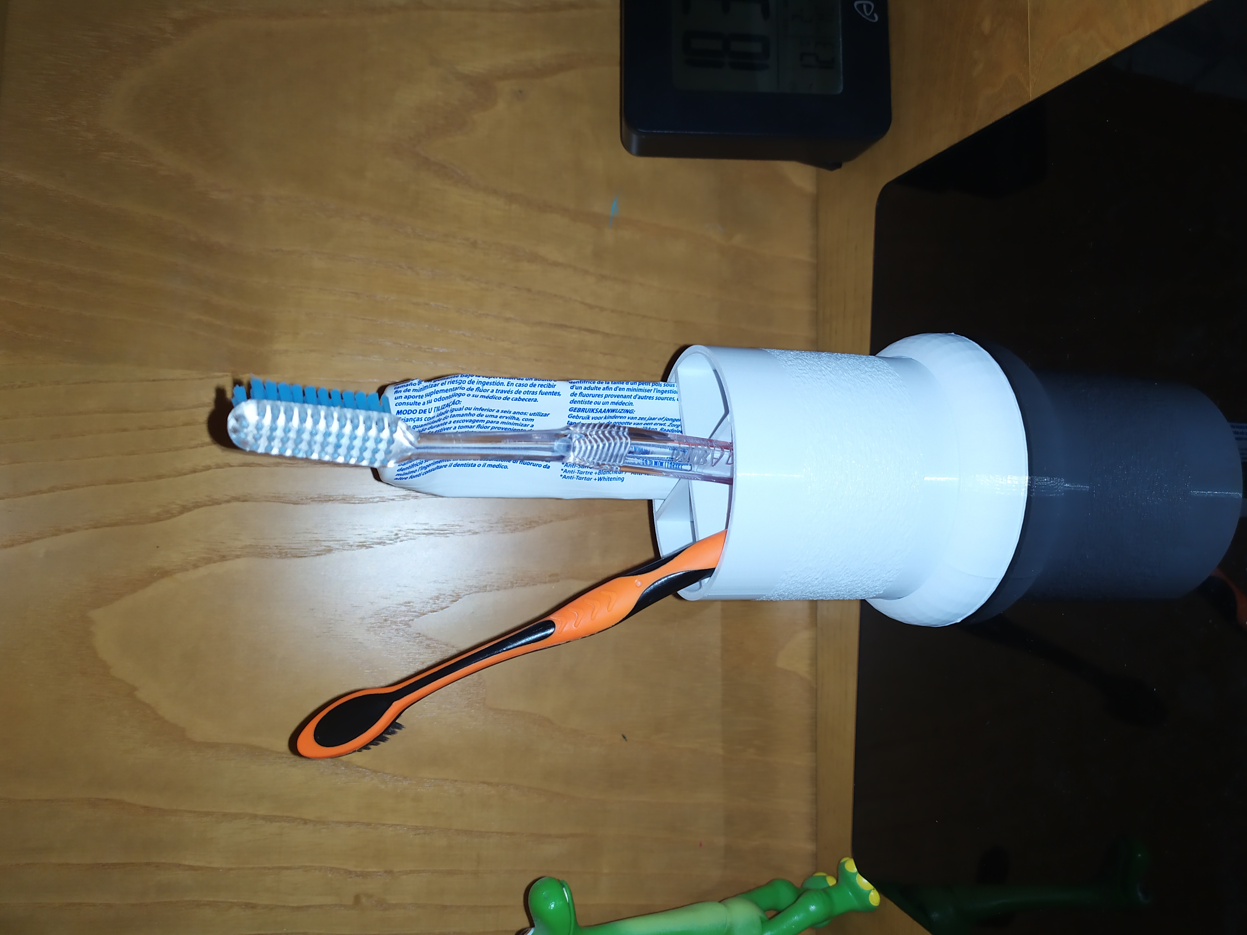 Toothbrush Holder