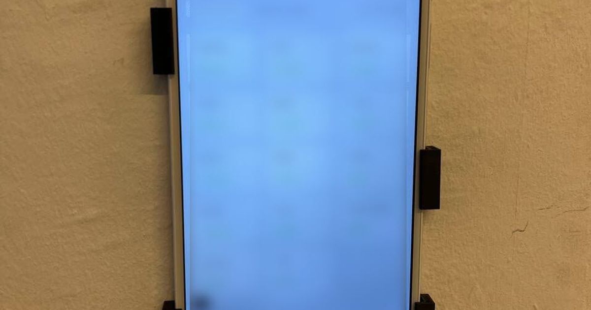Simple Wall Mount for Samsung Galaxy Tab A7 Lite by computer22
