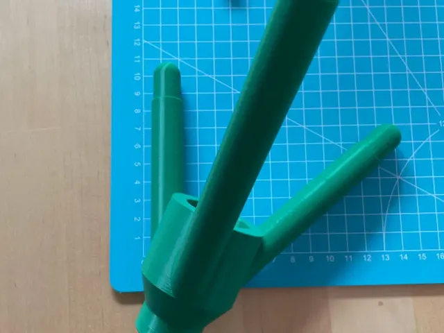 Modified Brick Flower Base for smaller printer (remix)