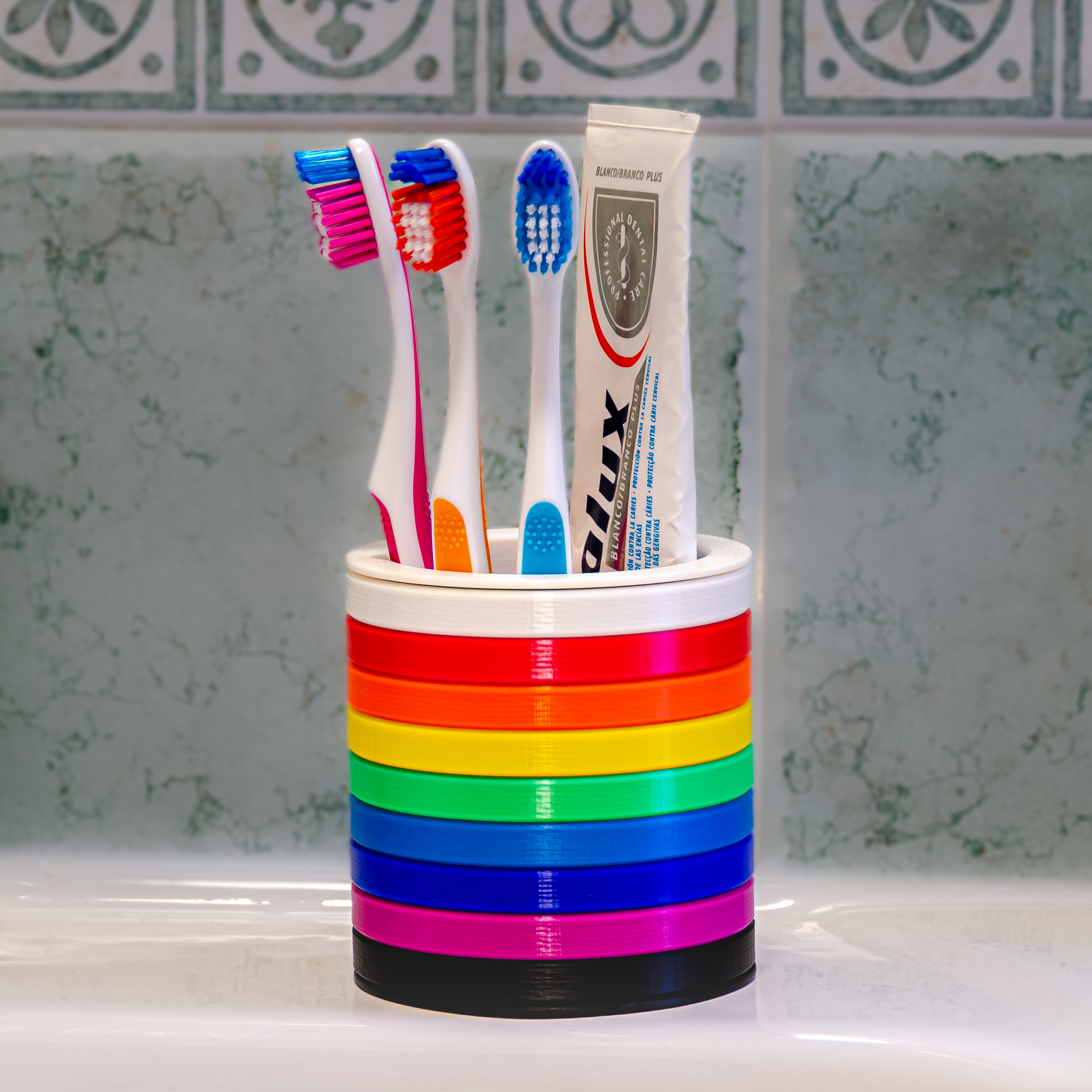 The Pot of the Rings - Toothbrush Holder Version