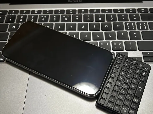 MagSafe Plate for EXKnight Mini Keyboard (MagSafe Keyboard for iPhone)