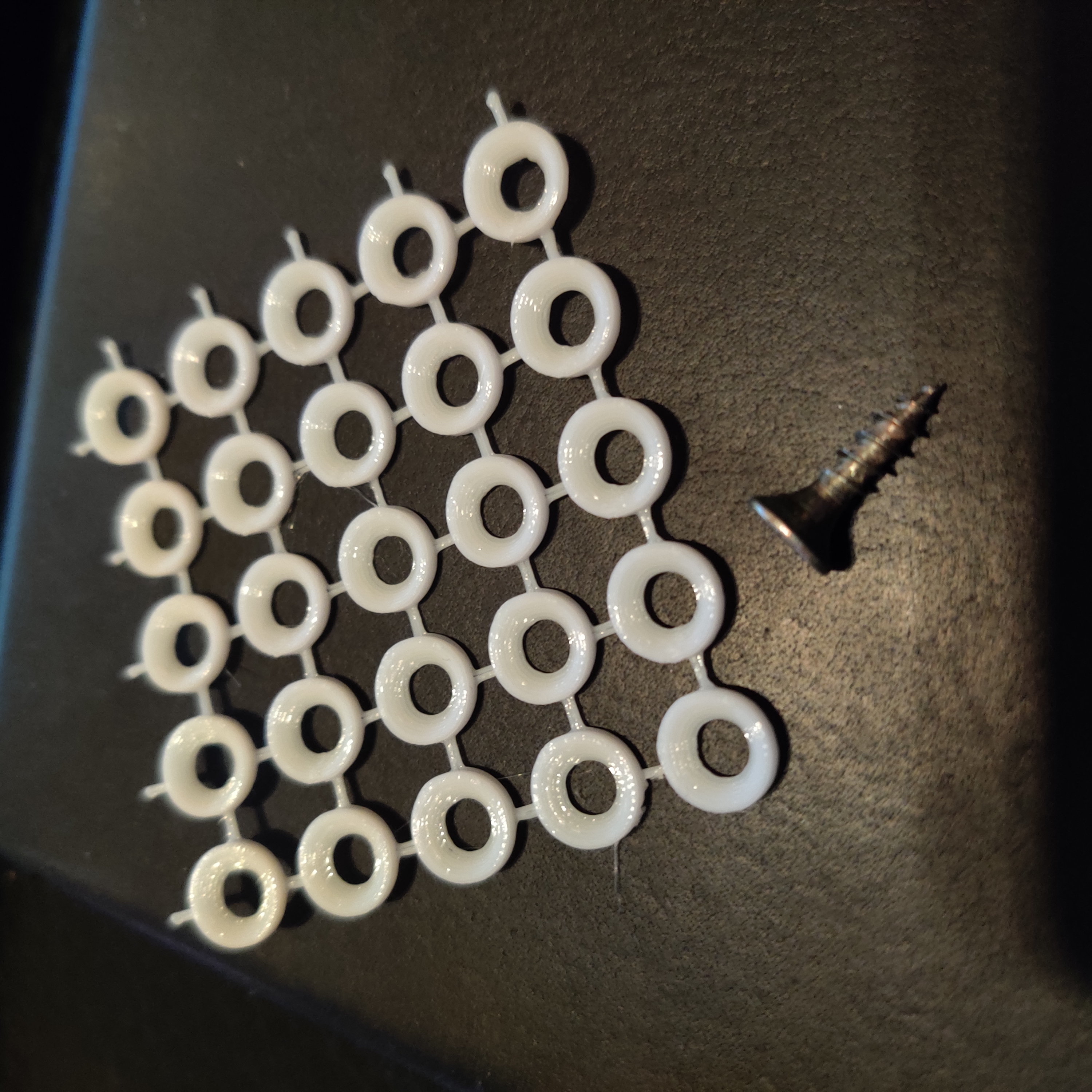 Washer for M3.5 or M4 woodscrew