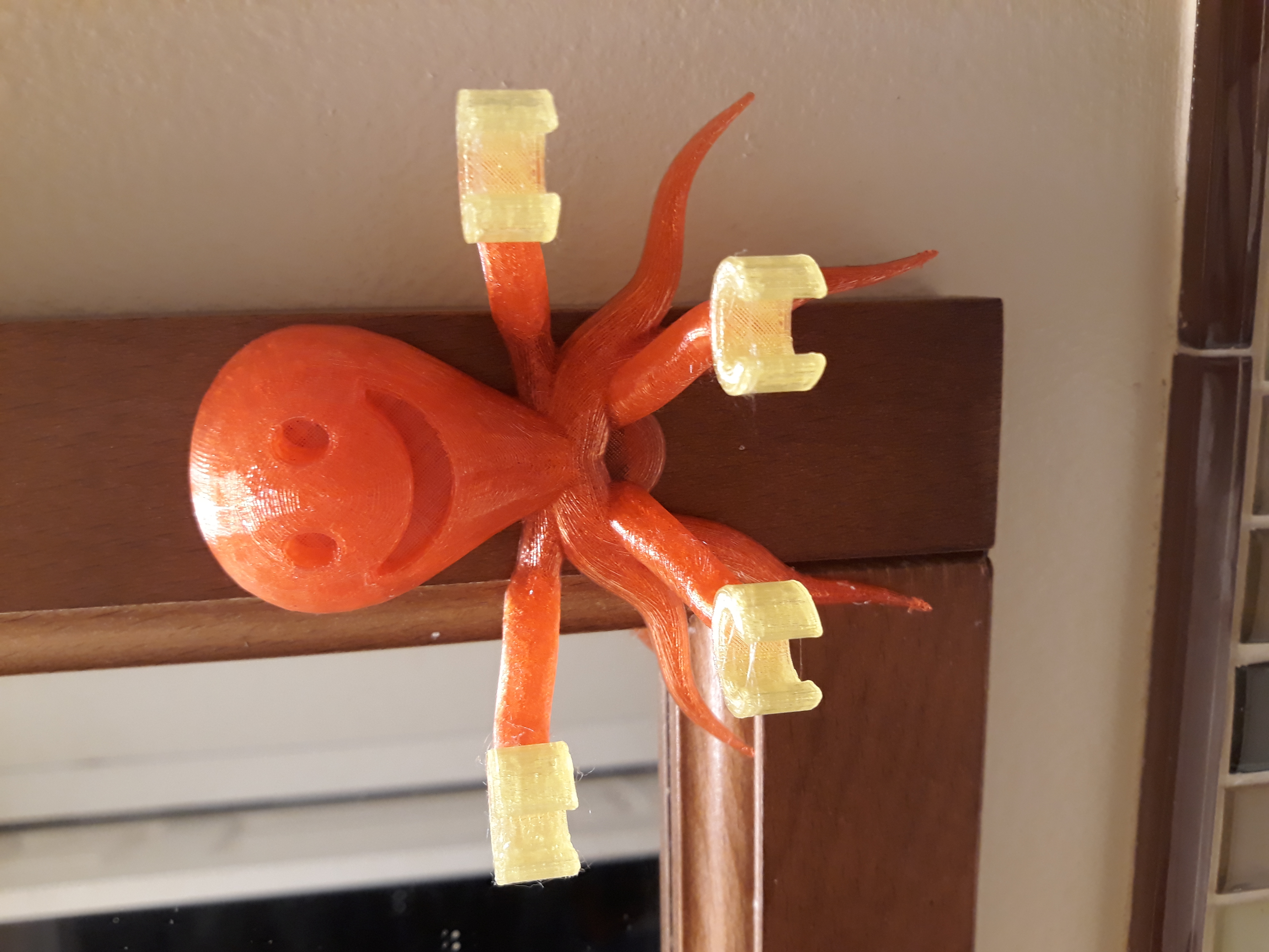 Happy Octopus Toothbrush Holder