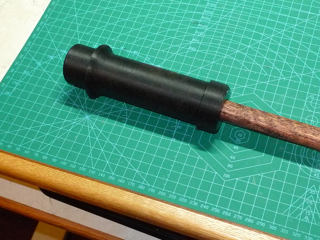 Magnetic Parts pickup with quick drop