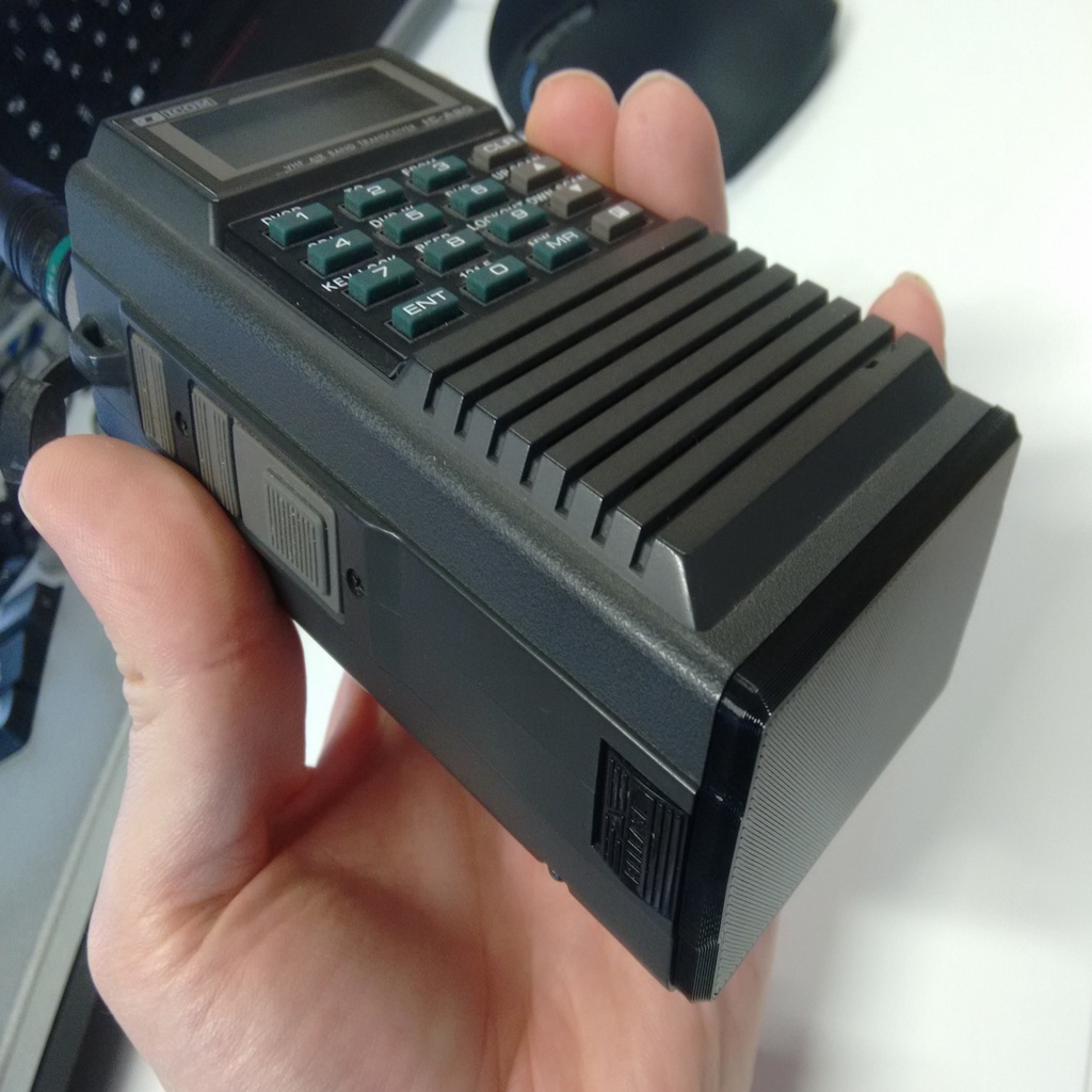 ICOM IC-A20 bottom cap
