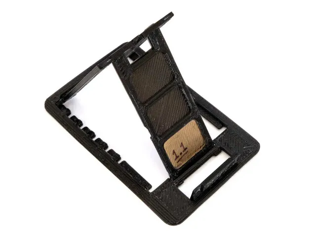 Credit Card Sized Folding Phone Stand v1.1