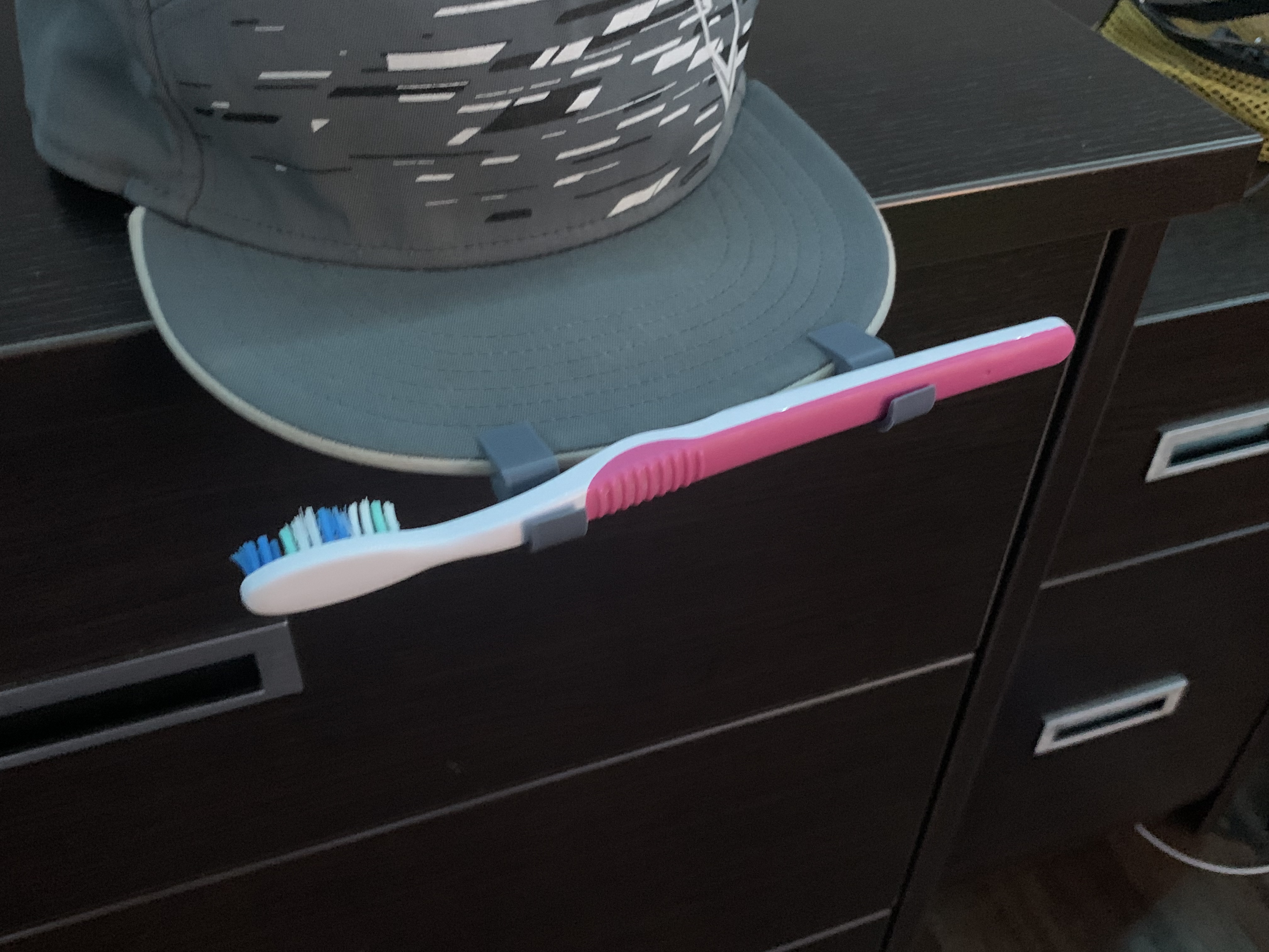 Cap Toothbrush Holder