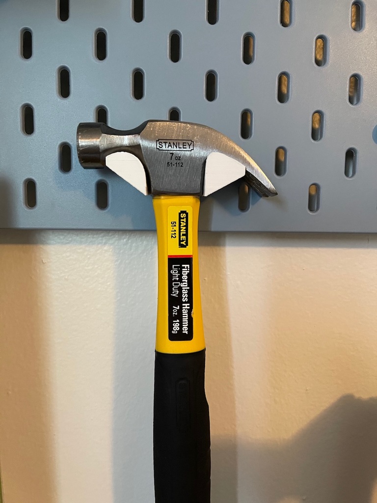 SKADIS Hammer Holder by Brian.Kuo Download free STL model