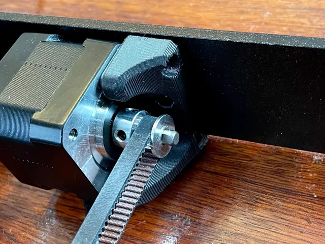 Tuned Y-axis motor holder