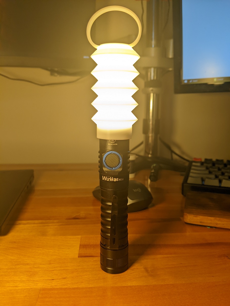 Miniatura 2 do modelo 3D Flat Crunch Lantern - Flashlight Diffuser