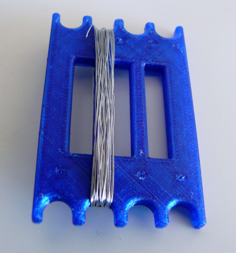 Miniatura 3 do modelo 3D E-Cigarette Wire Holder