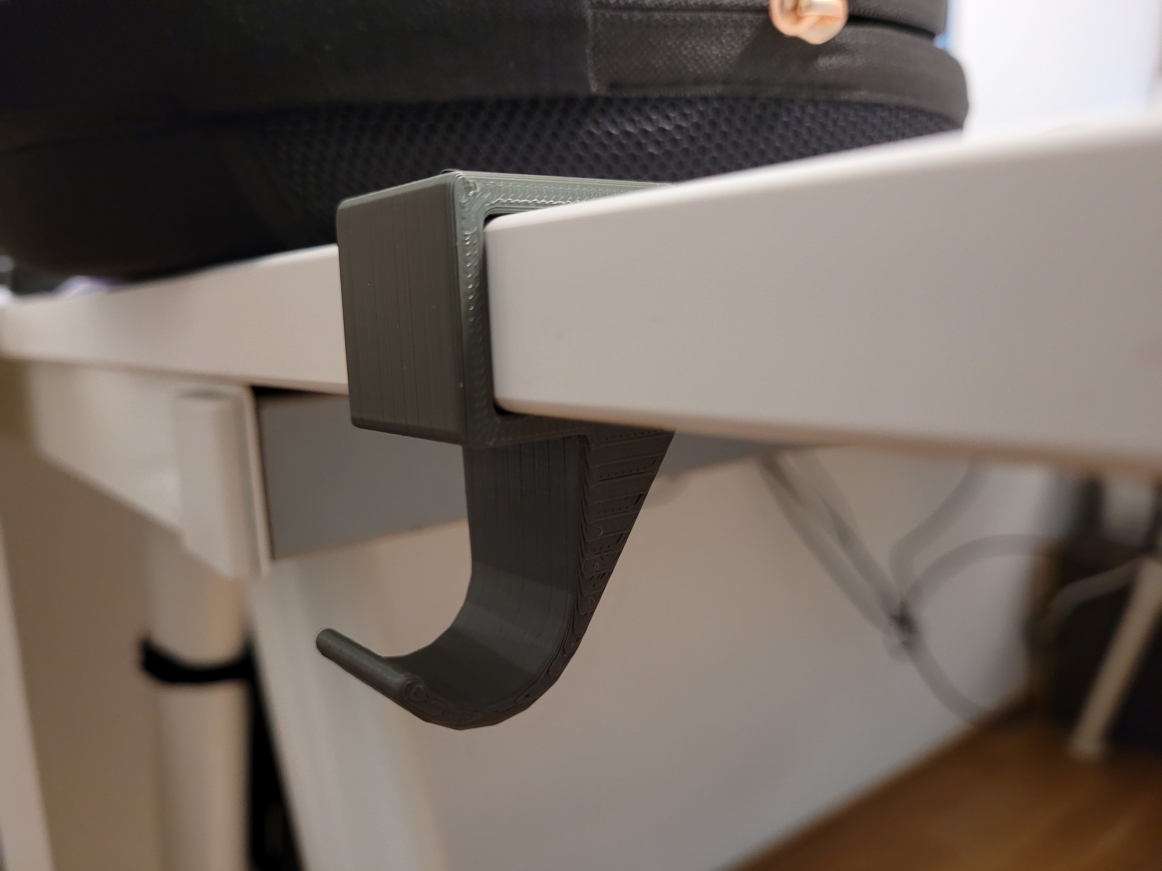 Headphone Hanger for 19mm-Table - V1