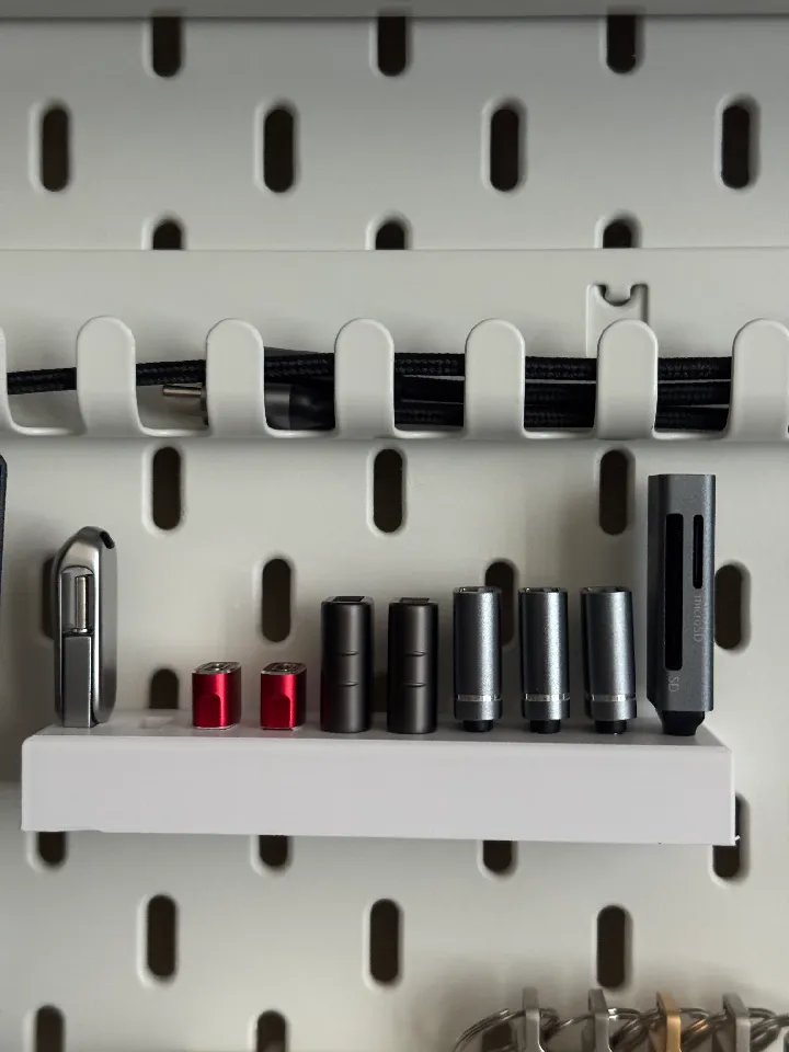 Ikea Skadis USB-A and USBC holder by APuckNut | Download free STL