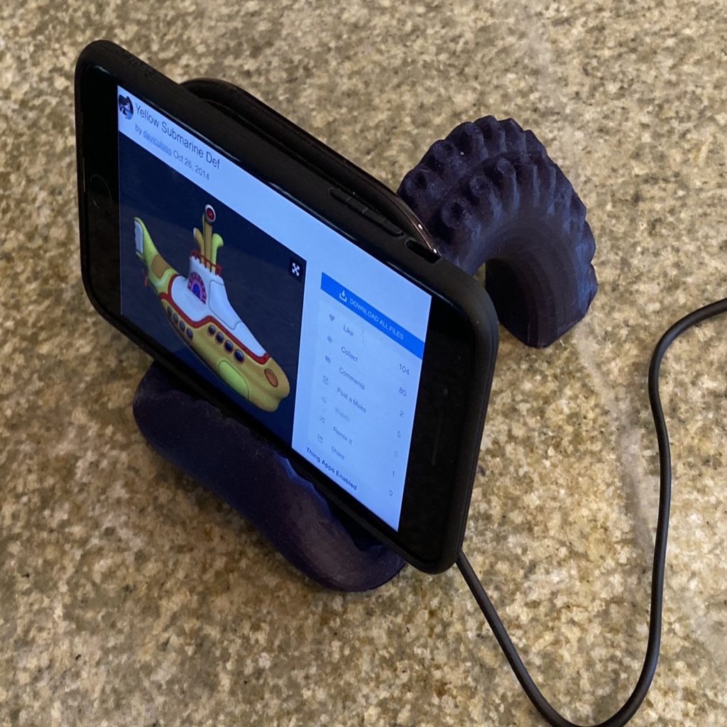 Qi Wireless Octopus Tentacle Phone Stand with Pockets for Magnets