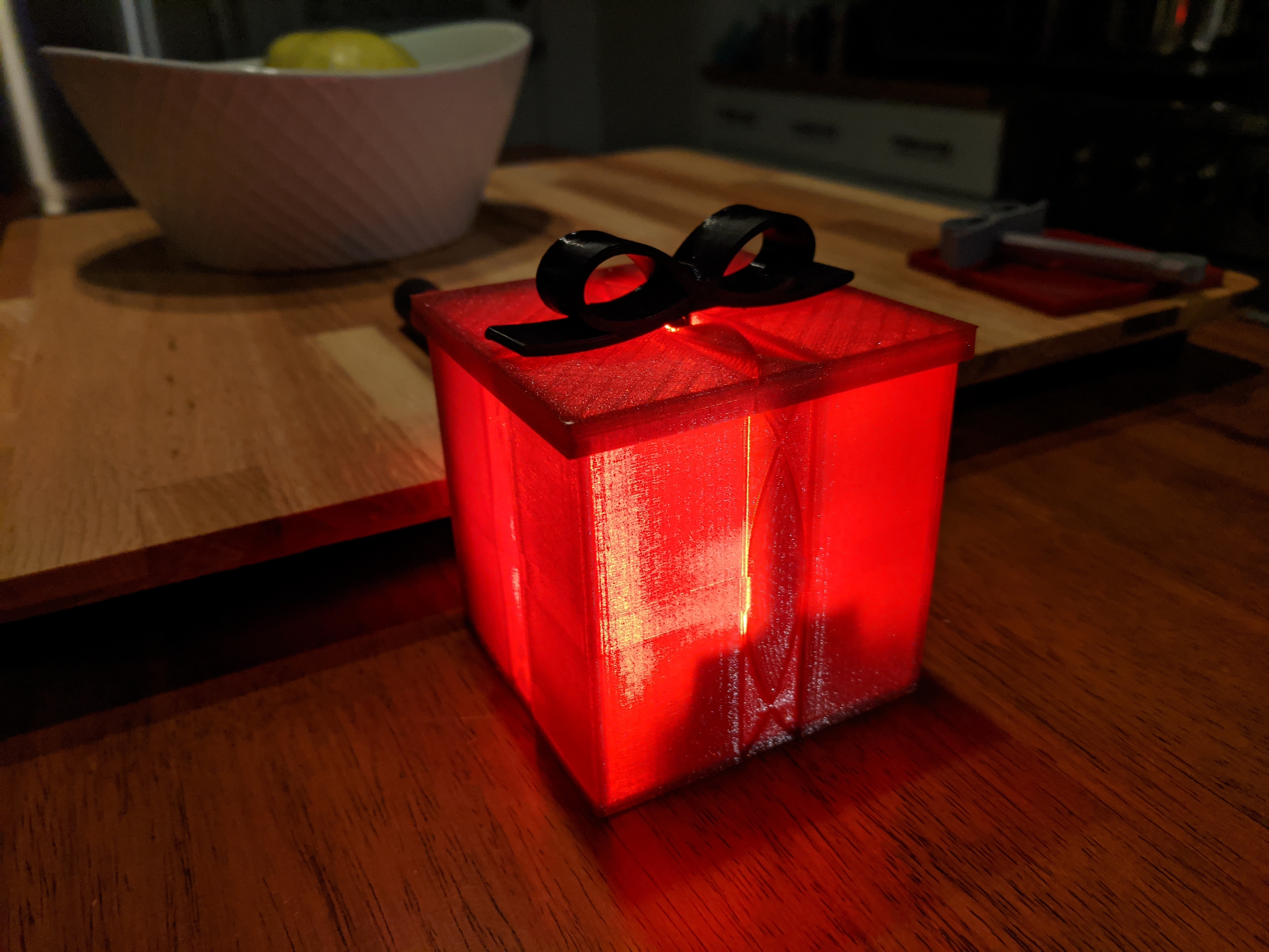 Miniatura 6 do modelo 3D Gift Box with Latch/Bow!