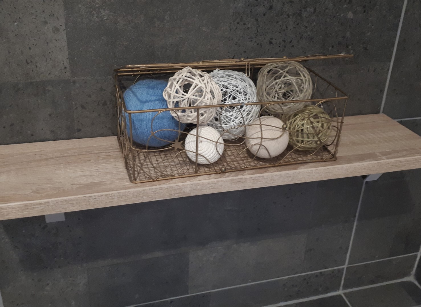 Support etagere nid d abeille, sans vis apparentes — miniatura 7