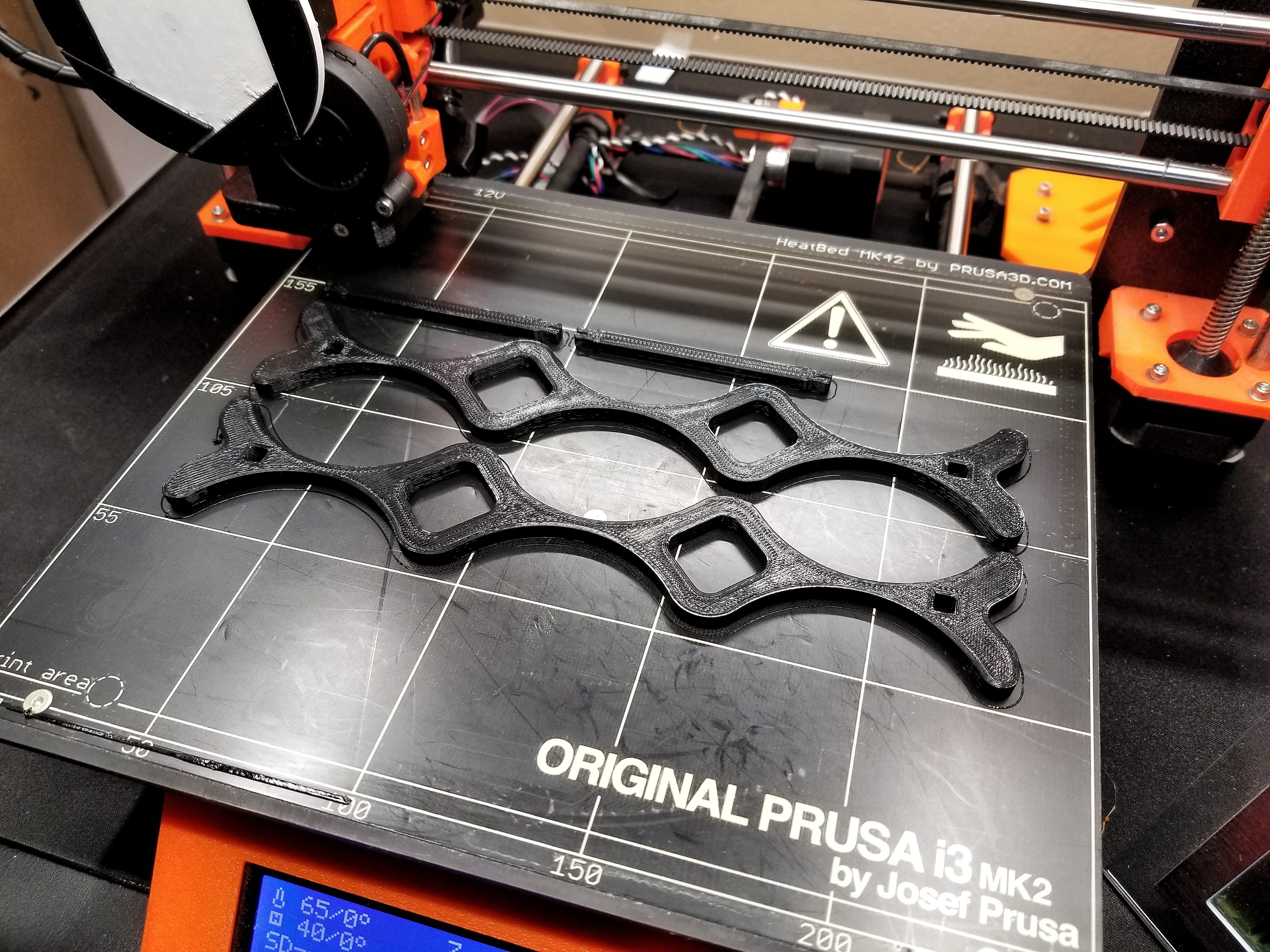 Miniatura 2 do modelo 3D Stackable Can Rack