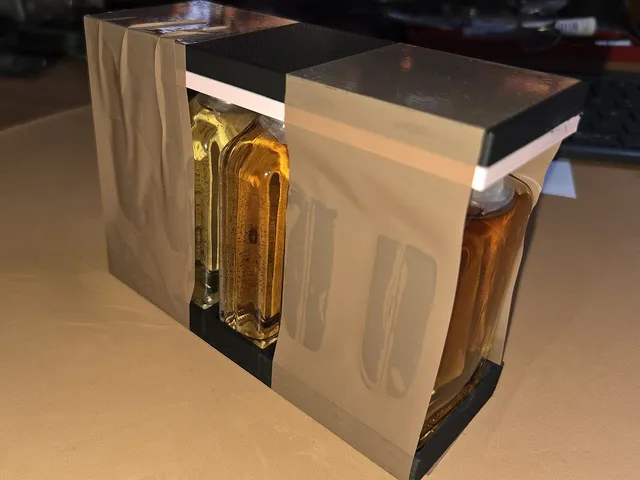 simple parametric tray for spirit bottles