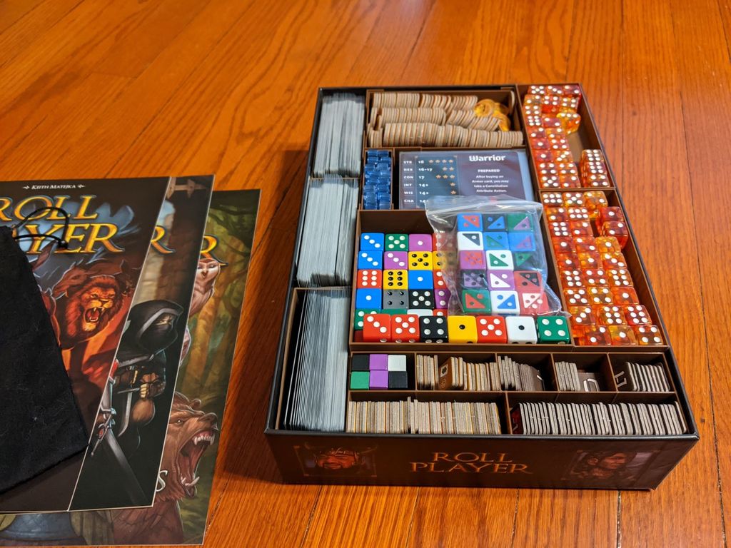 Roll Player + 2 expansions Organizer - Original Box - Sleeved