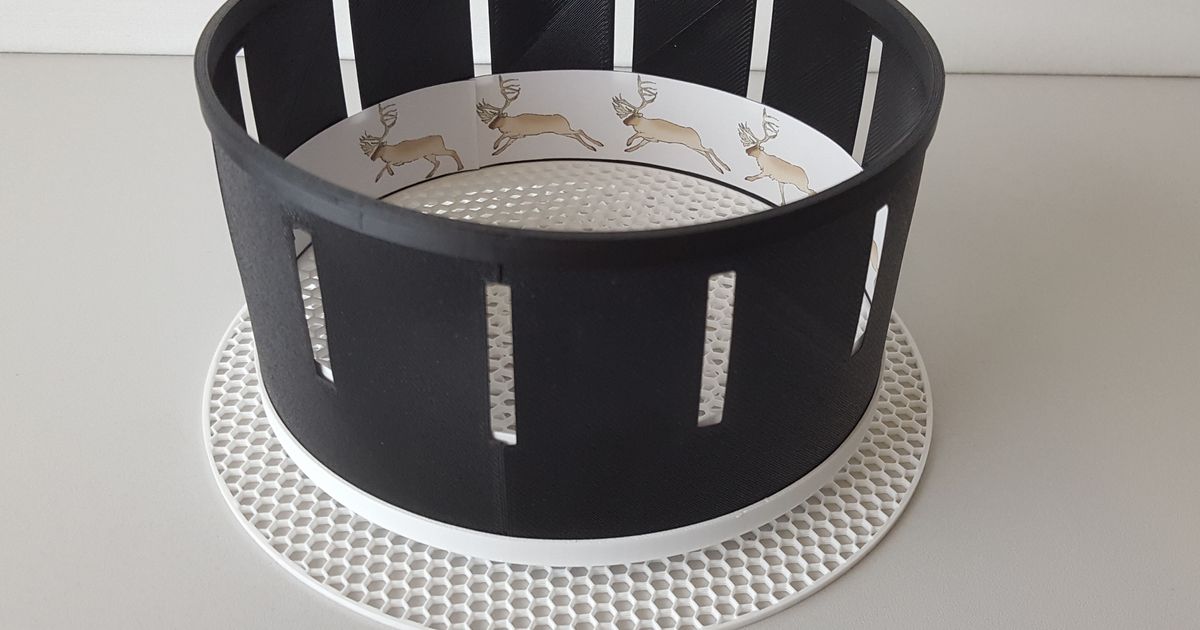 Printable Christmas Zoetrope