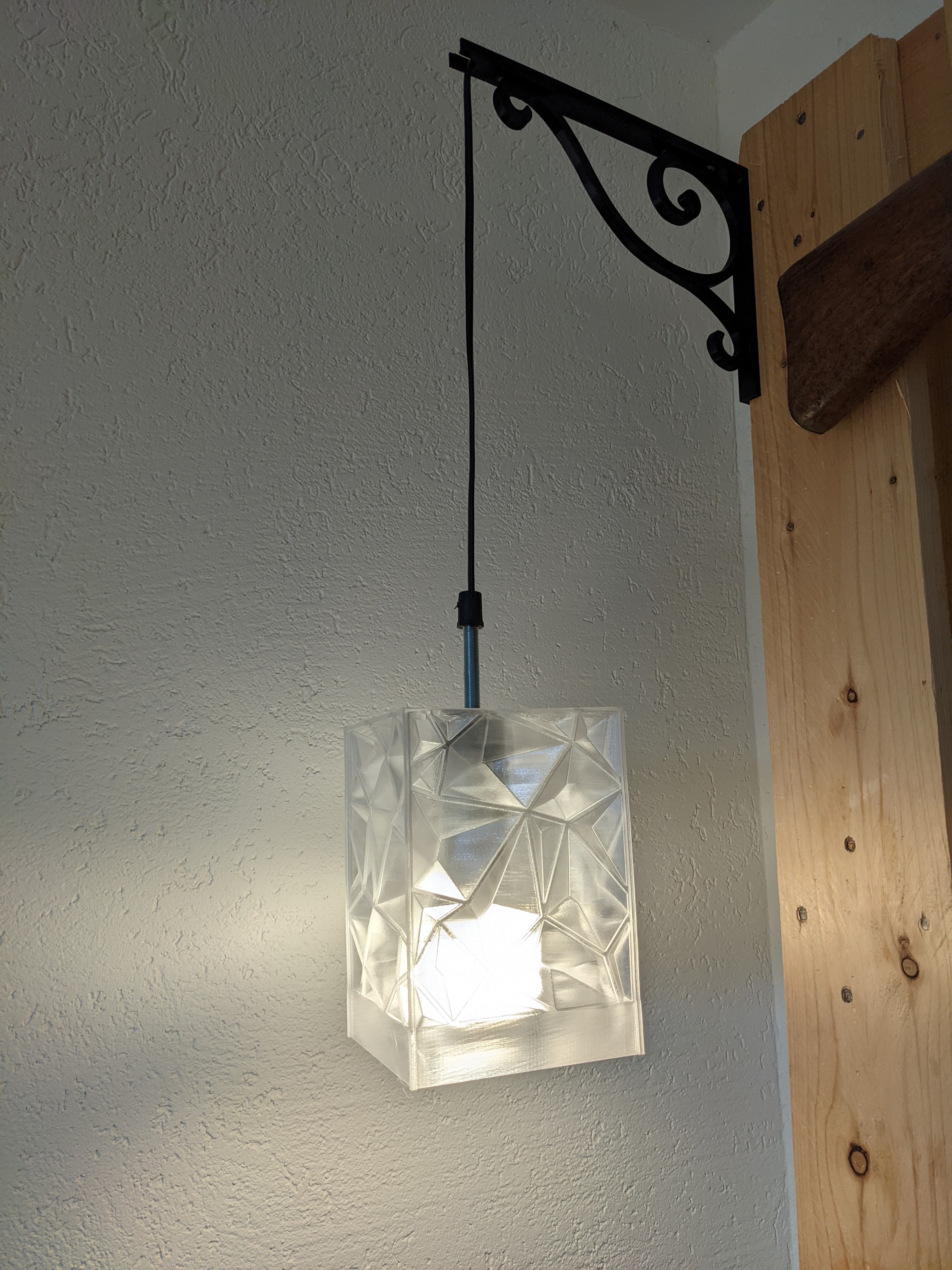 Miniatura 3 do modelo 3D Lamp holder twirl bracket