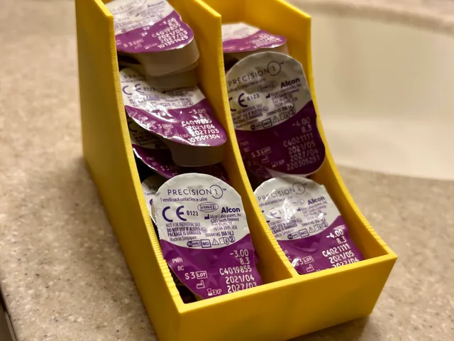 Daily contact lens box