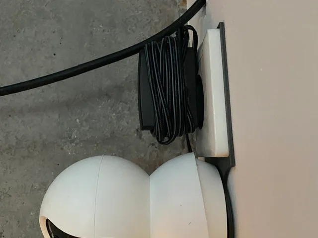 Tapo 200 Camera Wall Holder