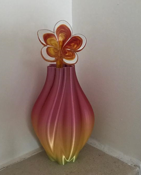 Gecko vase