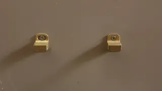 Organic waste basket mounting bracket / Ophæng for bioaffaldskurv