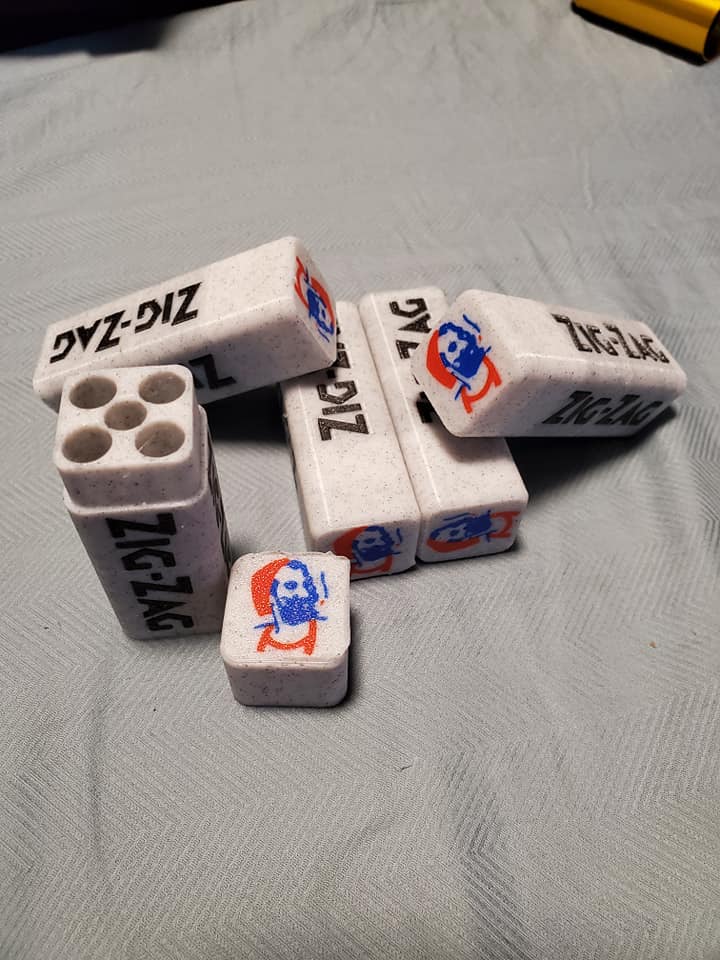 Zig Zag Dube Tube in multi color by keithywhites Download free STL