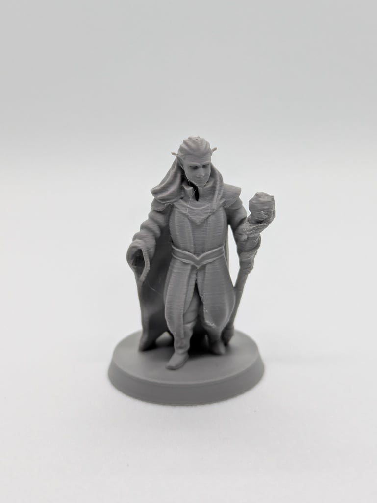 Miniatura 2 do modelo 3D Elf wizard FDM supportless