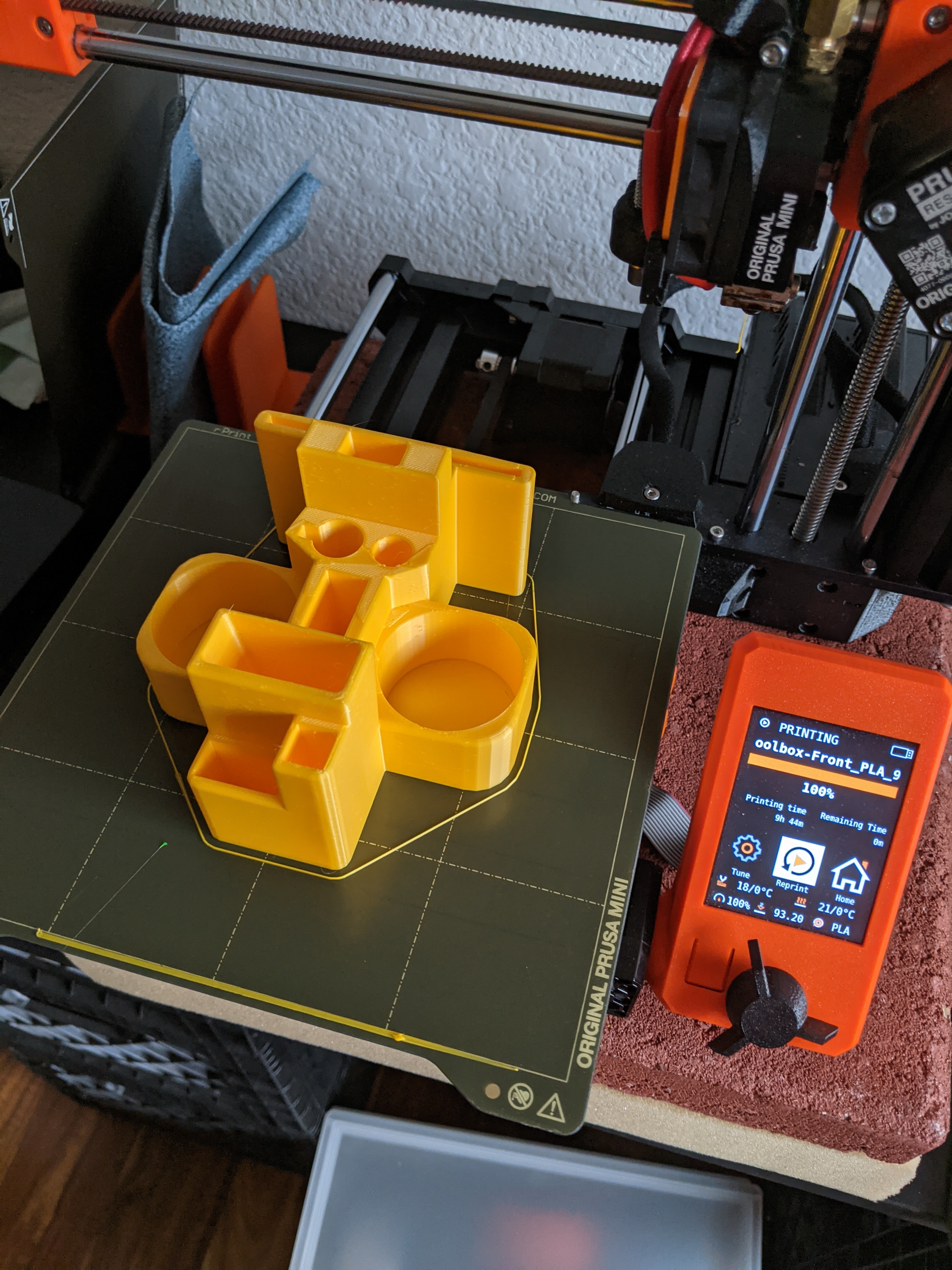 Miniatura 4 do modelo 3D 3D Printer Tools holder