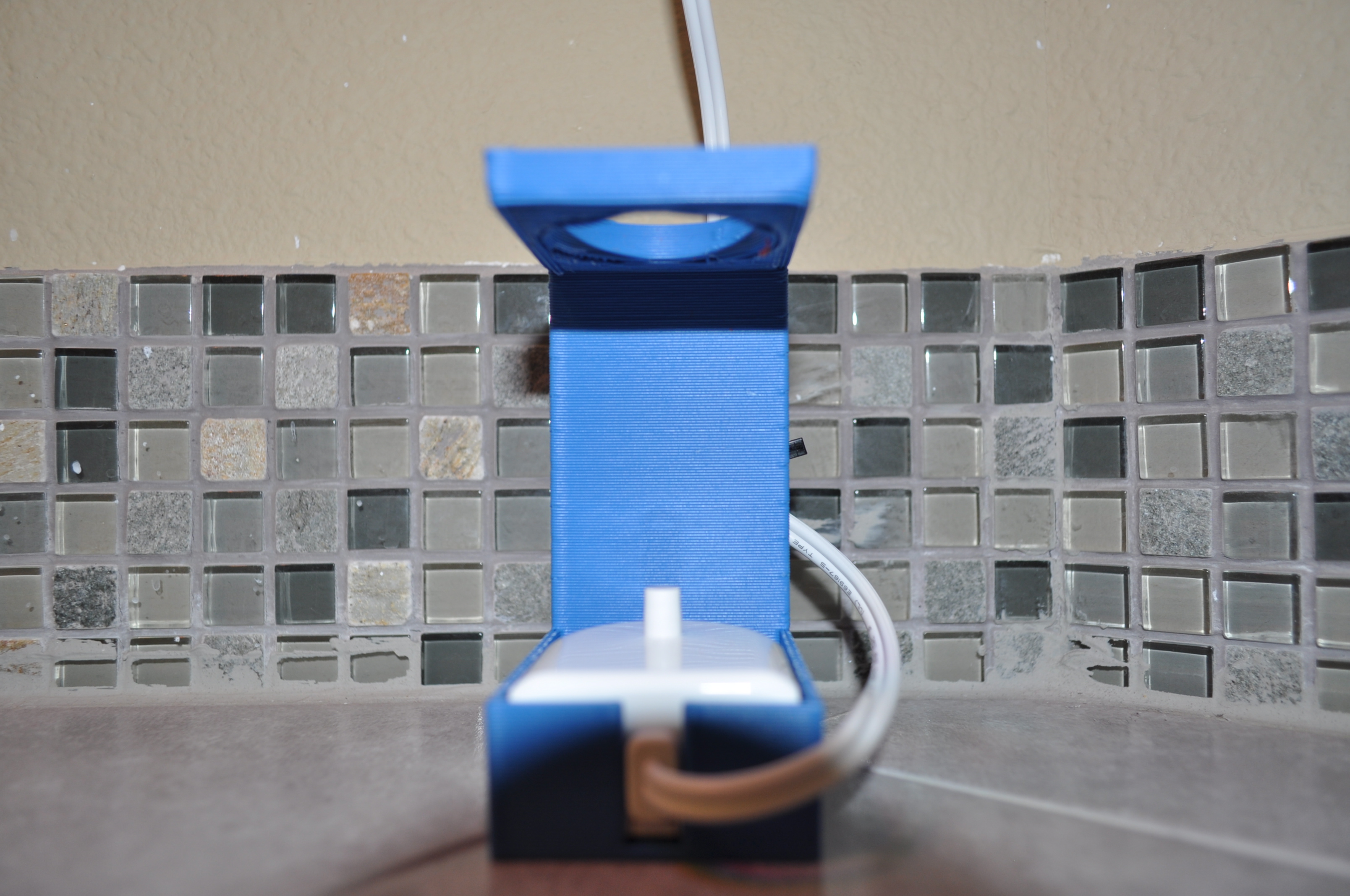 Philips electric toothbrush holder and charger. by Mark Download free