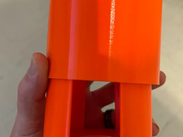 Mason jar lid holder and dust cover (wide mouth)