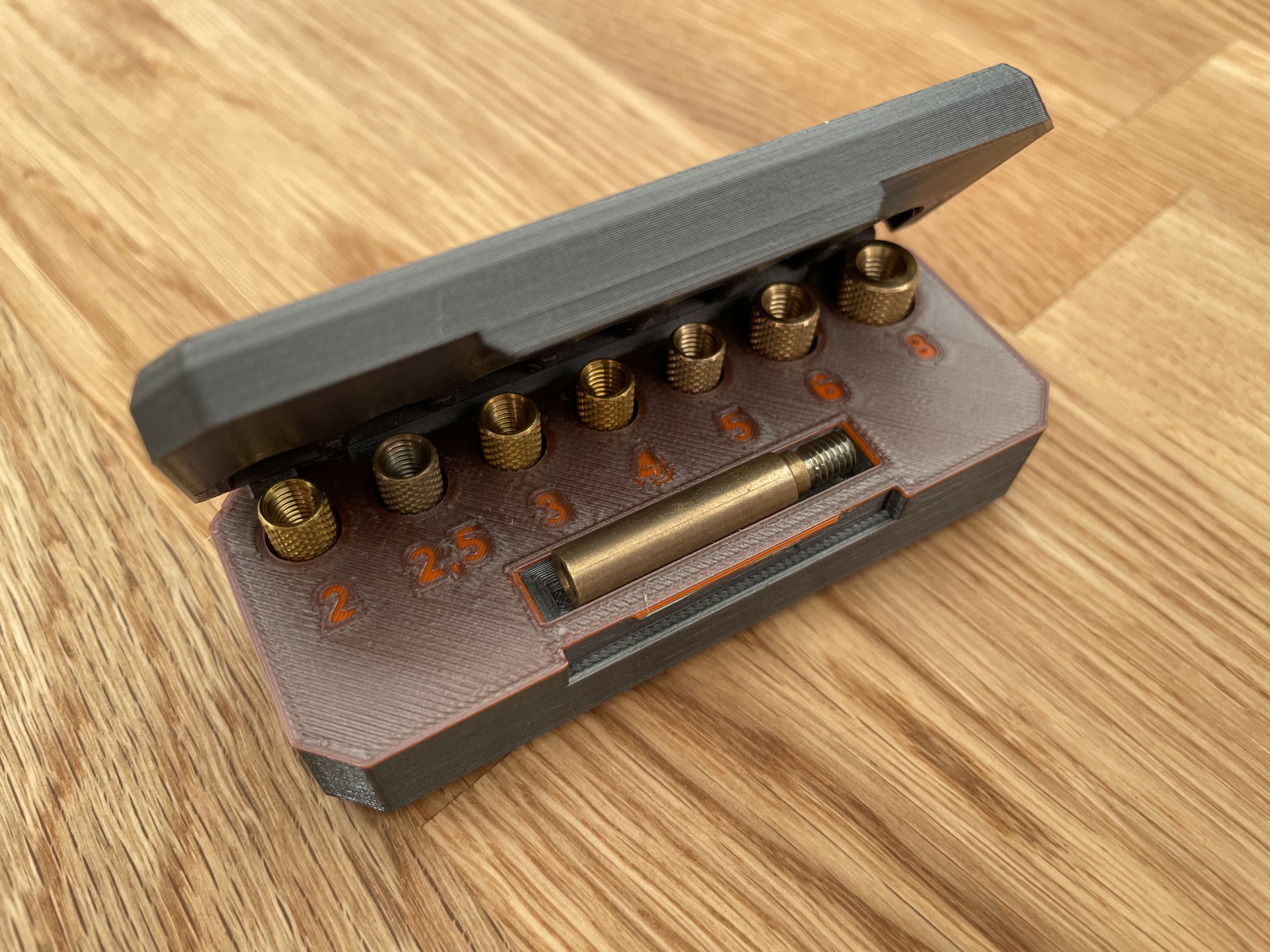 Box for Ruthex threaded insert tips — miniatura 2