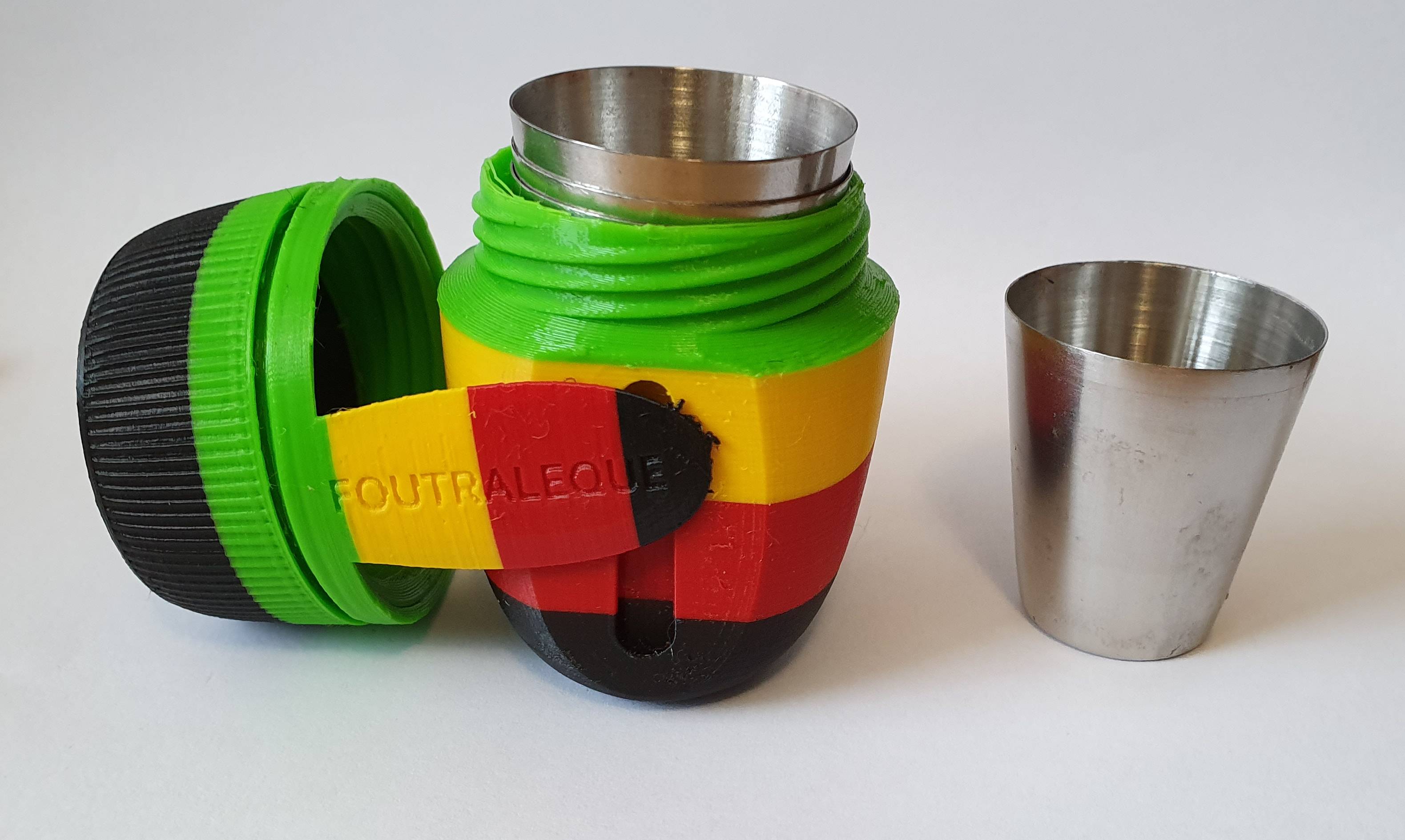 Miniatura 5 do modelo 3D Compact Container