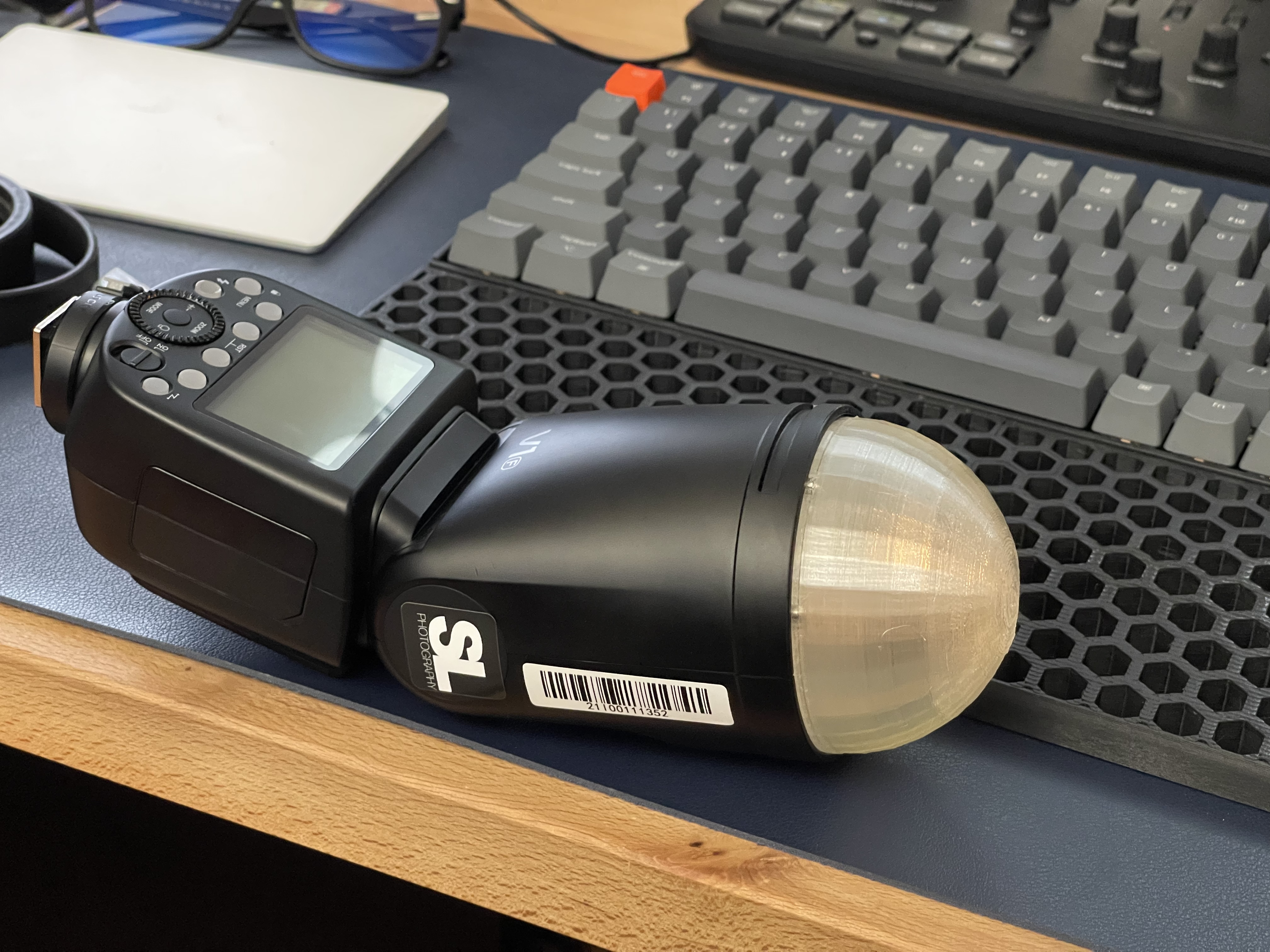 Godox V1 Magnetic Diffuser — thumbnail 4