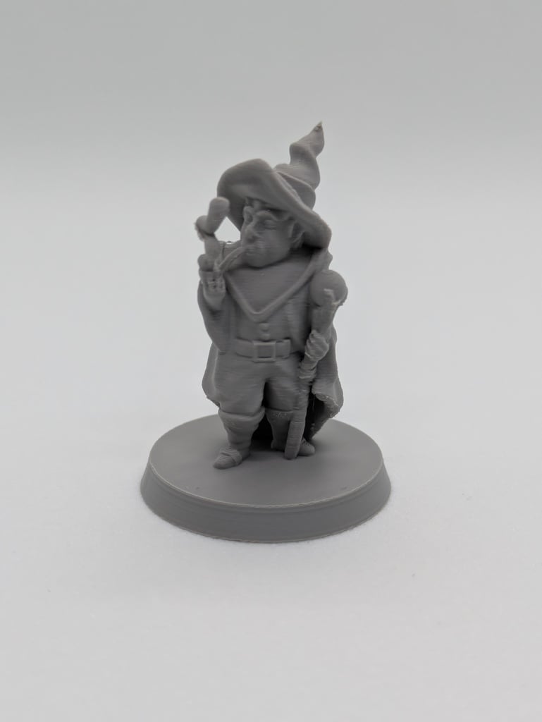 Halfling wizard FDM supportless — thumbnail 3