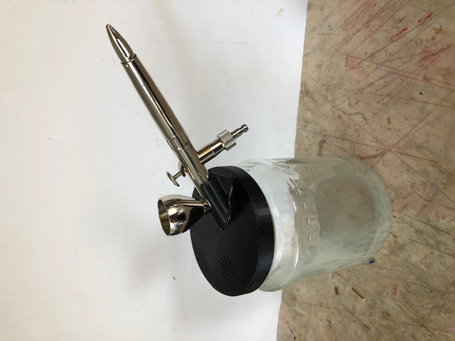 Airbrush cleanpot