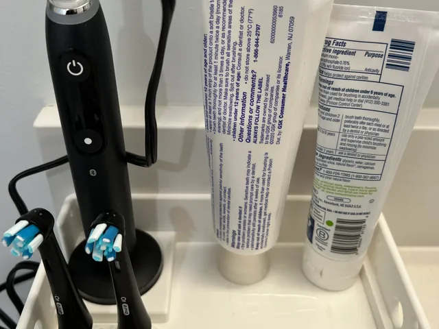 Oral-B Electric Toothbrush Holder