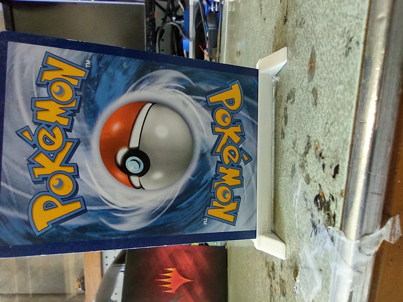 Trading card stand by EBMX220 Download free STL model