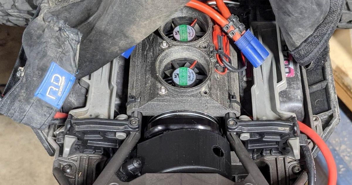 XMaxx fan mount for stock 35mm or 40mm fans by GonzoStrange Download