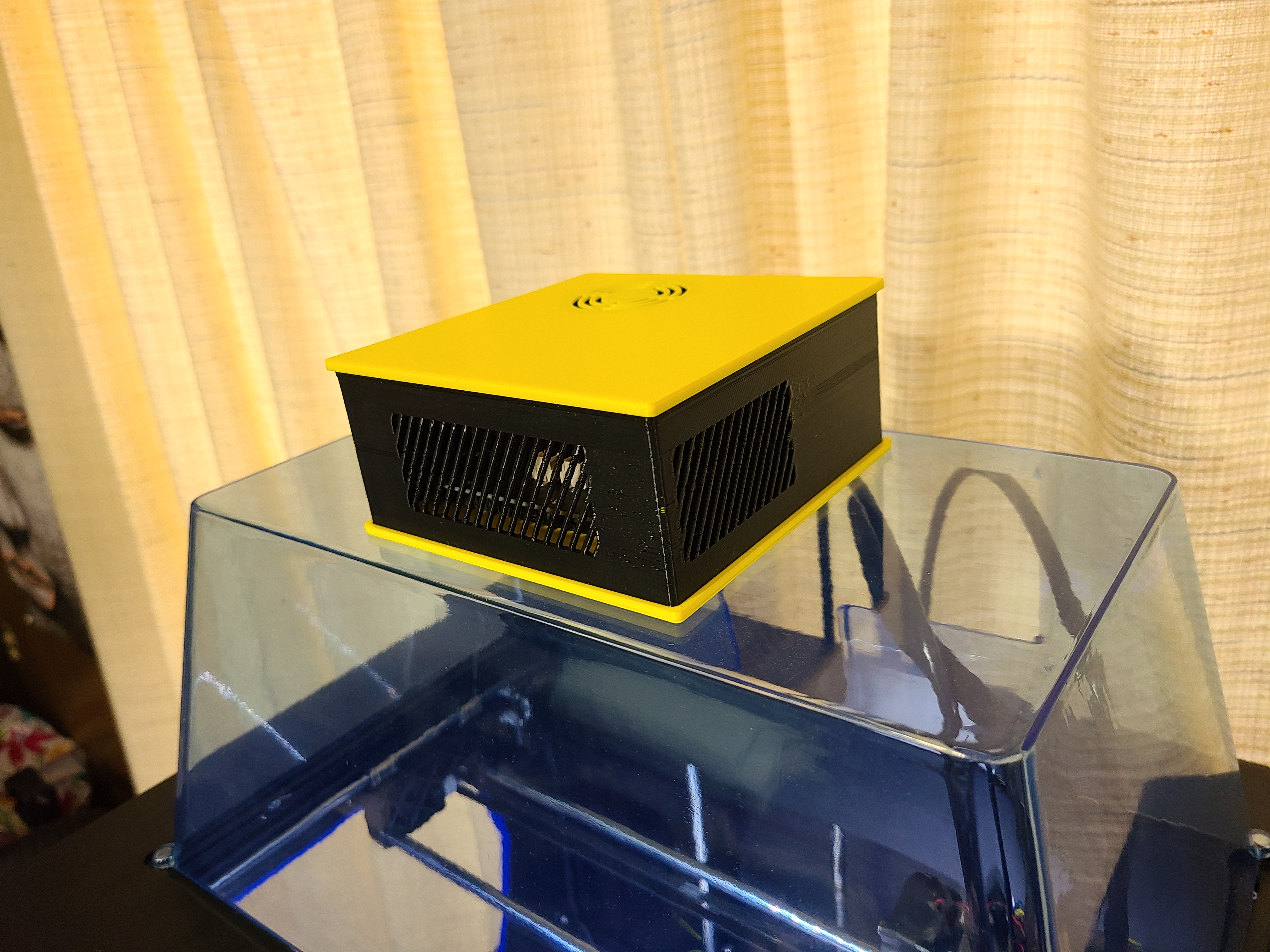 Miniatura 3 do modelo 3D Raspberry Pi 4 + SSD Case