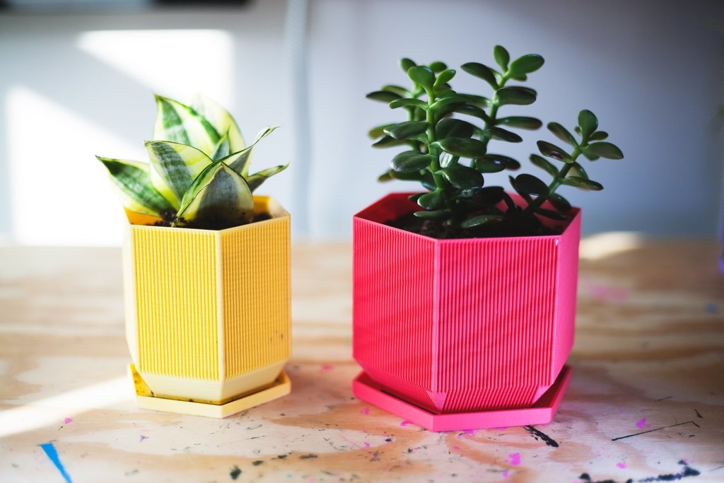Miniatura 3 do modelo 3D hexagonal planter