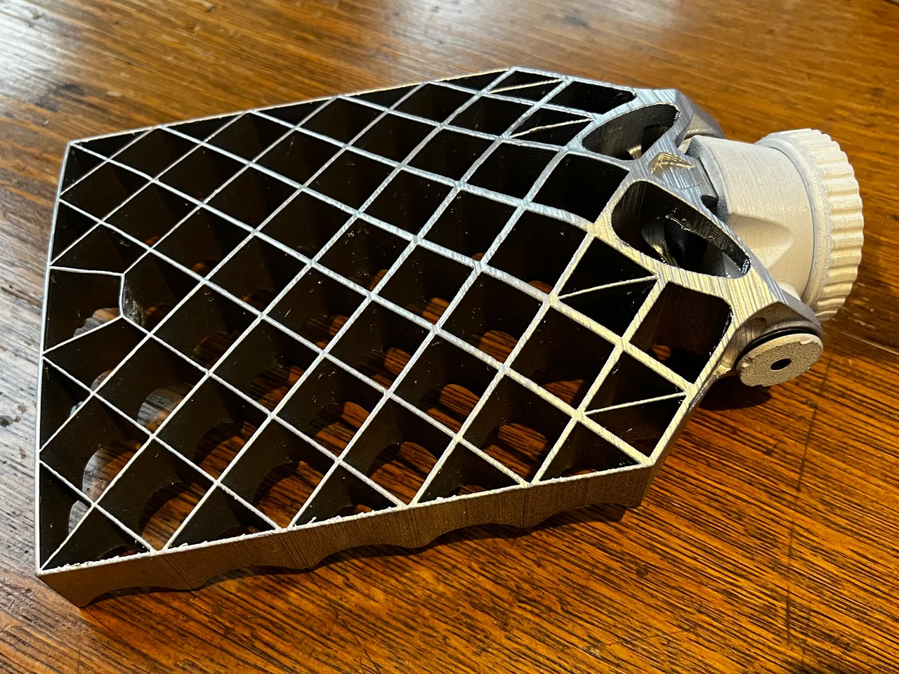 Hypersonic Grid Fin - SpaceX Falcon 9 - 608 Bearing Edit (Flap and