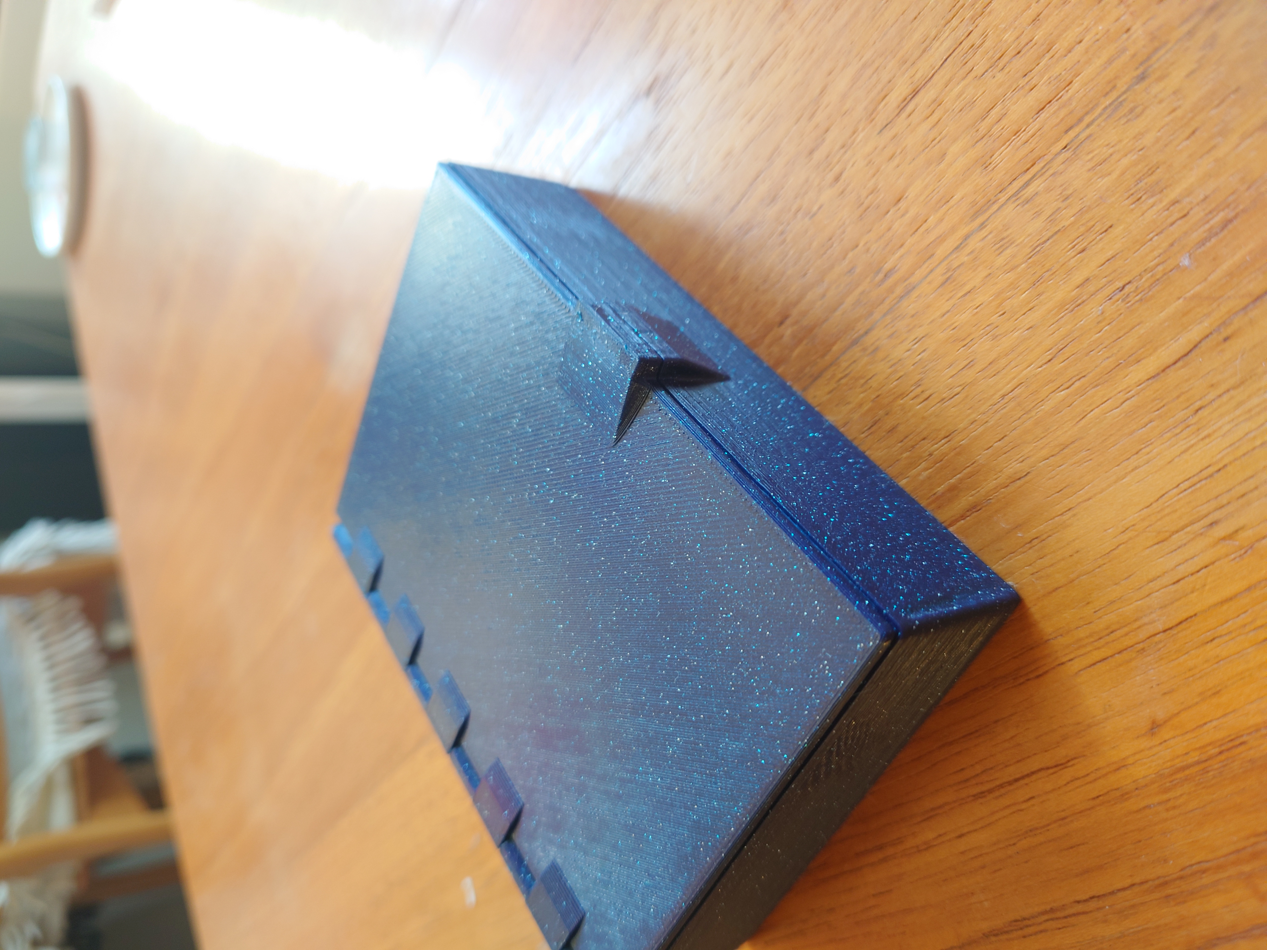 Generic box with hinge and magnets