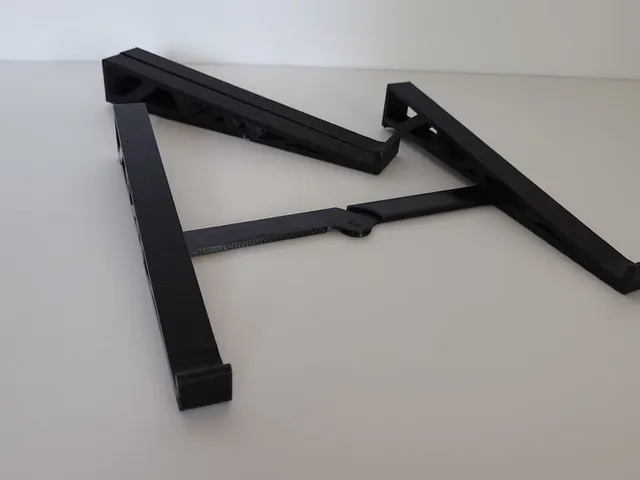 Foldable Laptop Stand